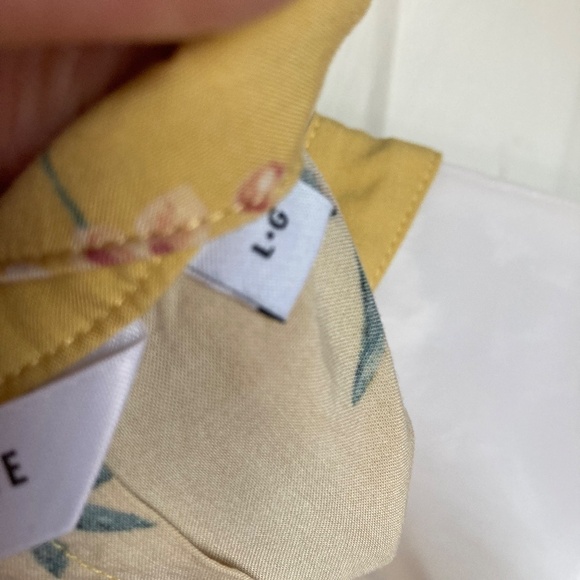 Signature Reitmans sleeveless top size large - Picture 7 of 8